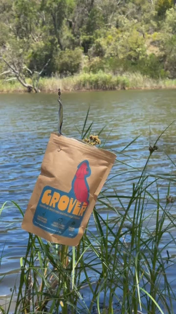 Sustainably sourced wild Australian carp fillets and free-range chicken, air-dried to lock in nutrition. A natural, grain-free, no fillers or nasties. Made right here in Australia. 
